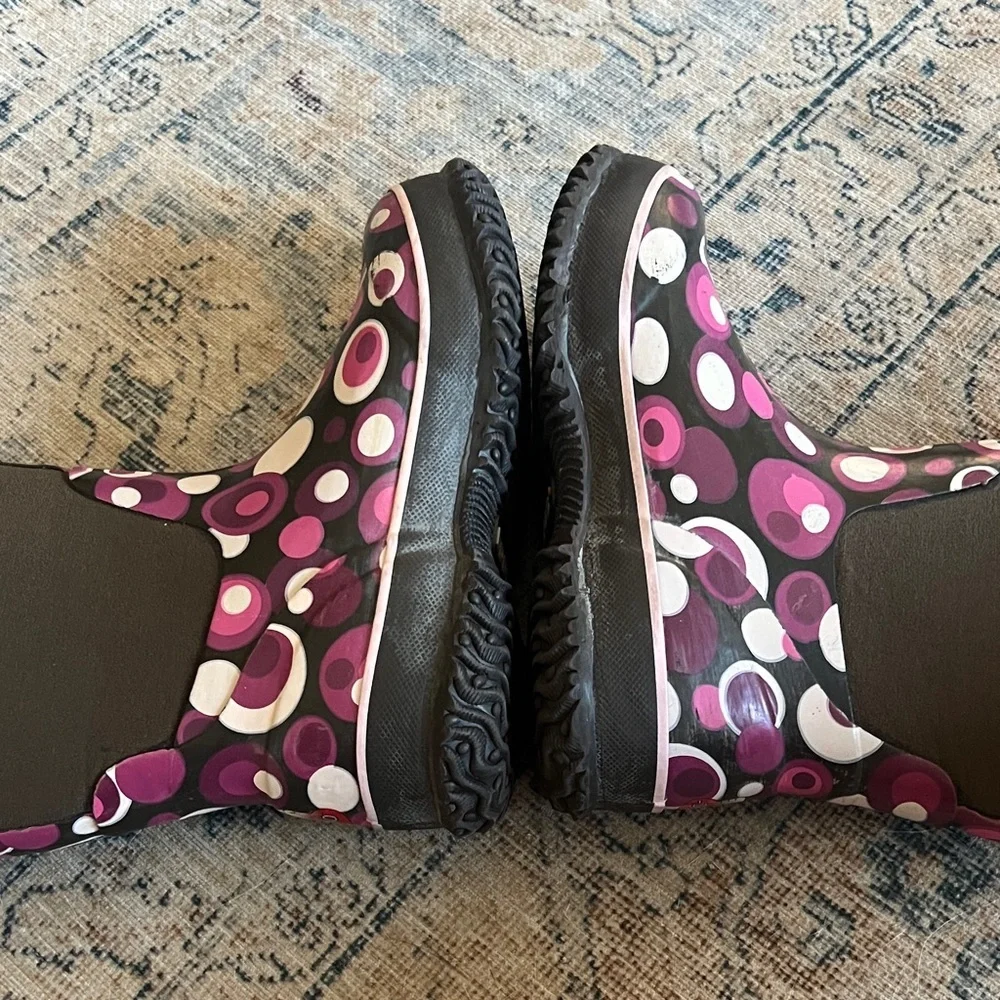 BOGS Kids Insulated Waterproof Winter Boots Brown Purple Polka Dot size 2